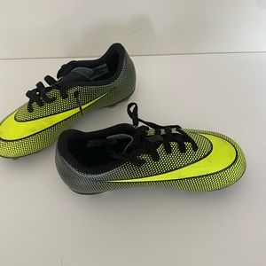 Nike Kids Soccer Cleats